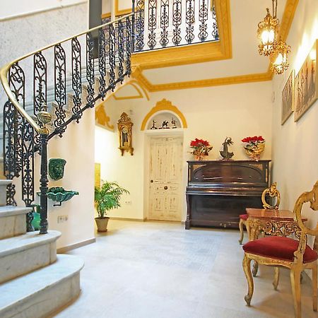 Palace House Hercules - Apartments Sevilla Exteriör bild