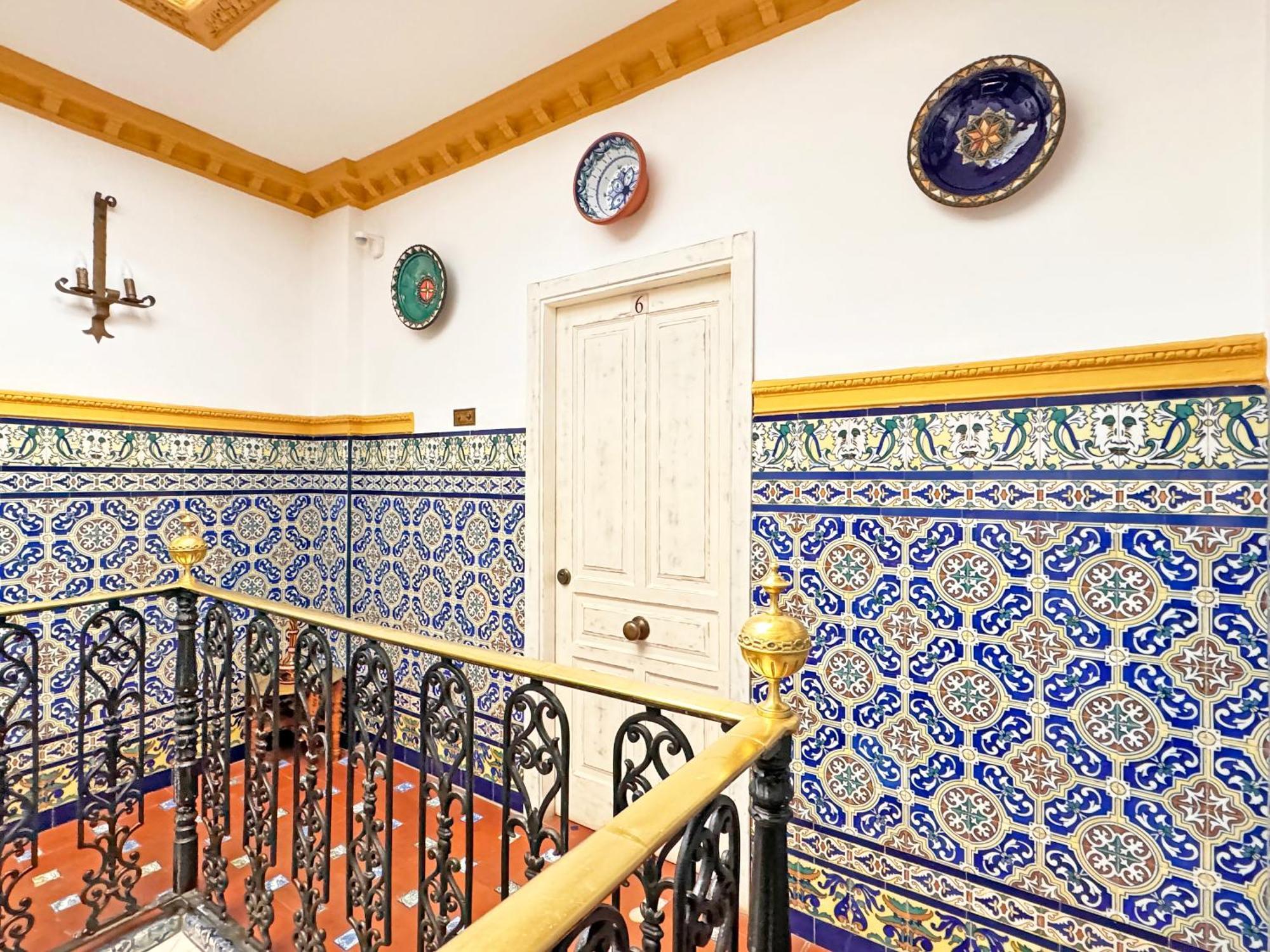 Palace House Hercules - Apartments Sevilla Exteriör bild