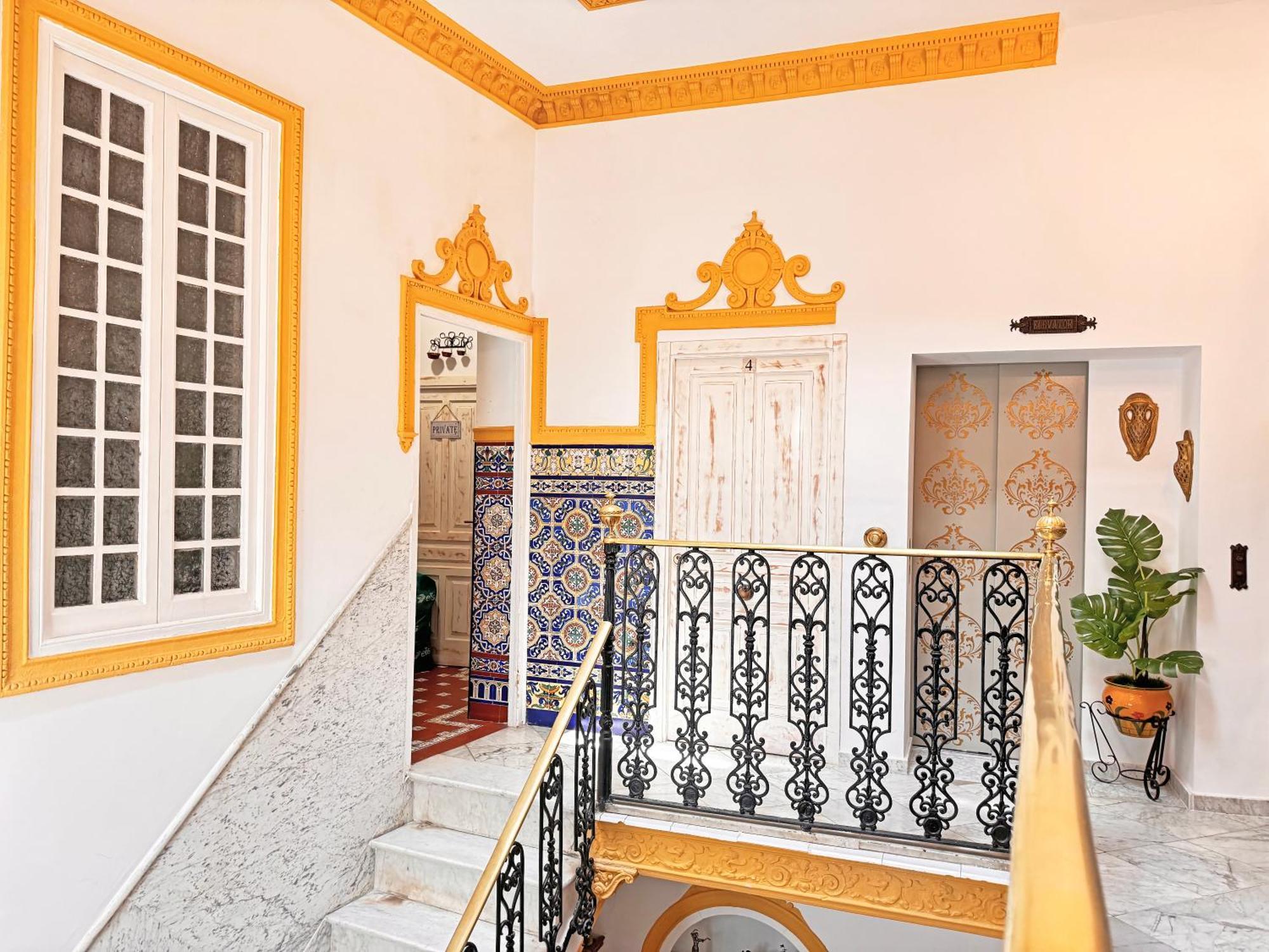 Palace House Hercules - Apartments Sevilla Exteriör bild