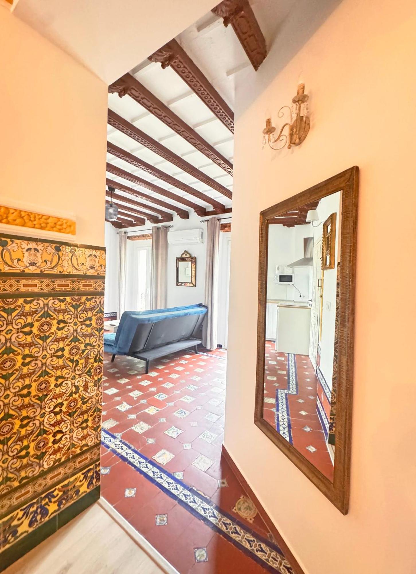 Palace House Hercules - Apartments Sevilla Exteriör bild